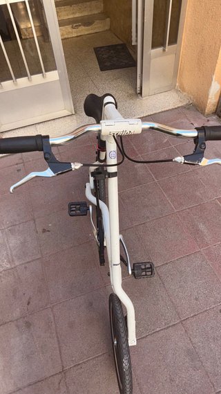 Bicicleta Strida LT plegable