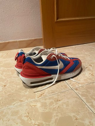 Zapatillas Nike Air Max Azules y Rojas