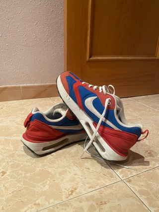 Zapatillas Nike Air Max Azules y Rojas