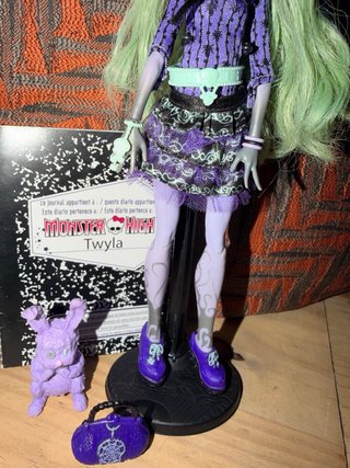 Monster High Twyla Muñeca