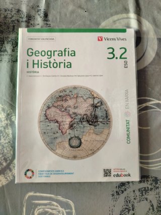 Libro de Geografía e historia en Valenciano 3.2eso
