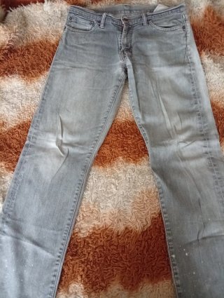 Pantalón Levi's Gris 504