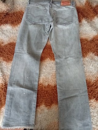Pantalón Levi's Gris 504