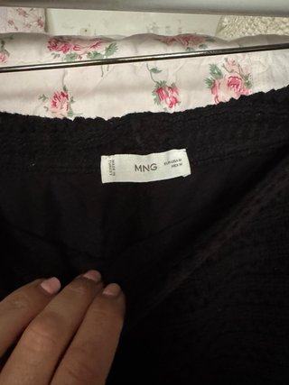 Shorts  Mango