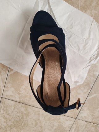 Zapatos de tacón azul