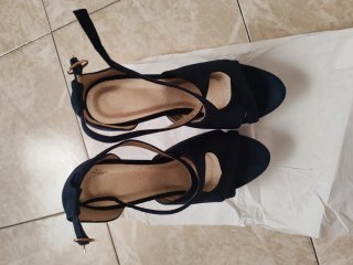 Zapatos de tacón azul