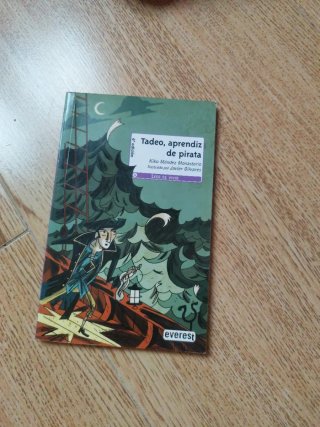 Se venden libros de lectura para niños