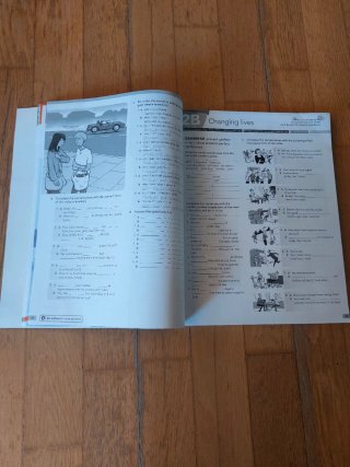 English File B1 Oxford Fourth edition