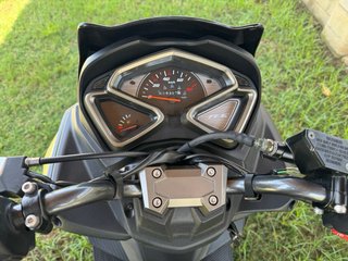 Moto Sym Jet 14 49cc (2022) Negra mate.