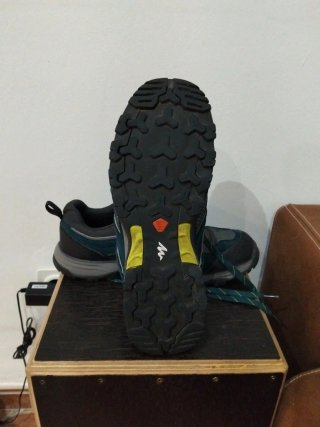 Zapatillas Quechua senderismo impermeables