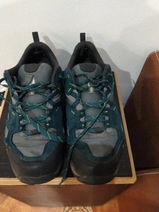Zapatillas Quechua senderismo impermeables
