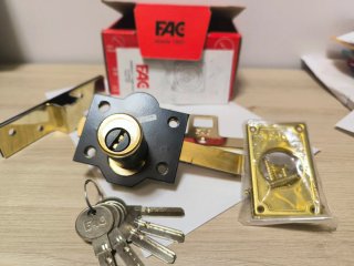 Cerrojo FAC UVE UNE-EN 1303 Nuevo