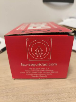 Cerrojo FAC UVE UNE-EN 1303 Nuevo