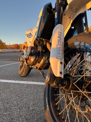 husqvarna  701 supermotard 2019