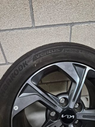 Llantas Kia Ventus Prime 4