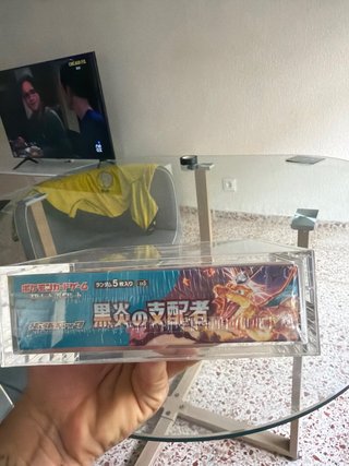Caja Pokémon Japonés llamas obsidianas