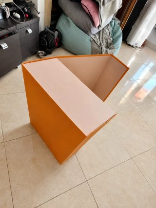 Bolsa y caja Louis Vuitton naranja