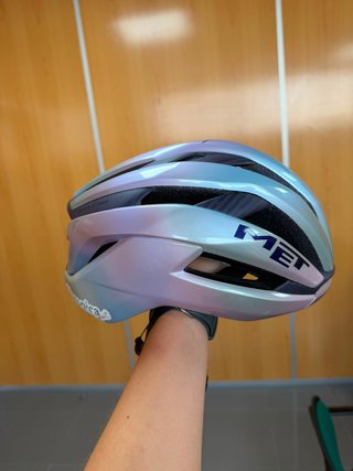 Casco MET Trenta 3K Carbon Ed. Lim. Pogacar