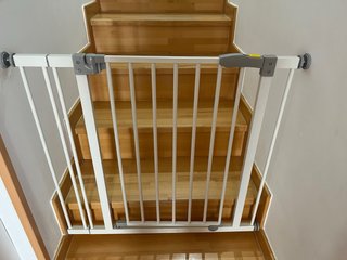 2 Barreras de seguridad para escaleras
