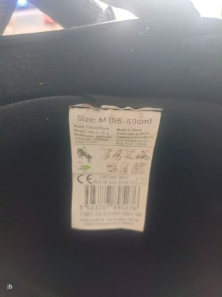 Casco de equitación negro
