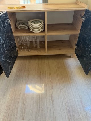 Cómoda de comedor efecto mármol
