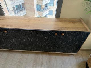 Cómoda de comedor efecto mármol