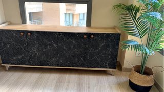 Cómoda de comedor efecto mármol