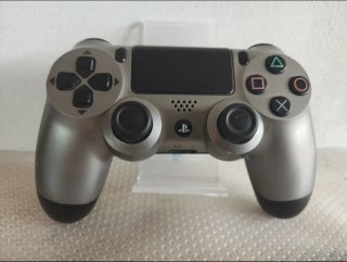 Sony PS4 500 GB Bianco + Controller + Gioco