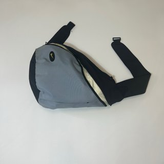 Mochila Nike Sling Bag Vintage Y2K