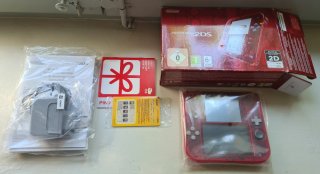 Nintendo 2DS Roja Transparente