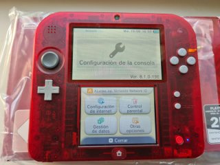 Nintendo 2DS Roja Transparente