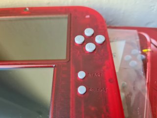 Nintendo 2DS Roja Transparente