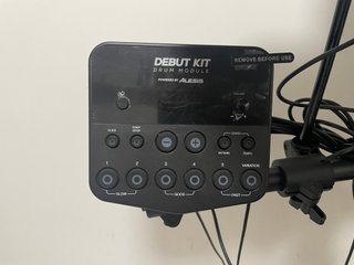 Batería Electrónica Alesis Debut Kit Negra