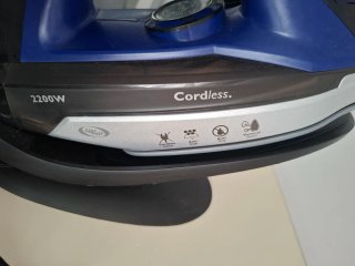 Ferro da stiro cordless Kasanova 2200W no scatola