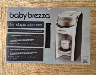 Baby Brezza Formula Pro Advanced Nueva