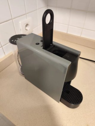 Cafetera Nespresso Krups Essenza Mini