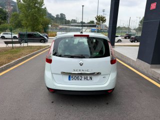 Renault Grand Scenic 2013