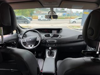 Renault Grand Scenic 2013