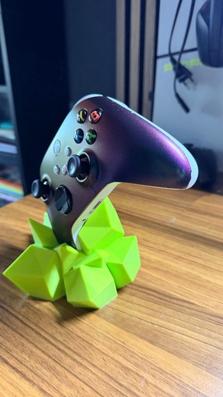 Mando Xbox blanco Vinilado Camaleón + Soporte