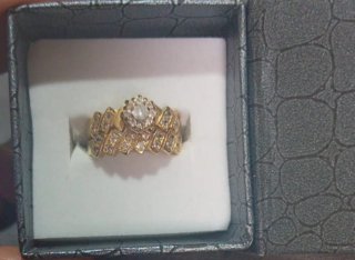 Anillo de compromiso oro con diamantes