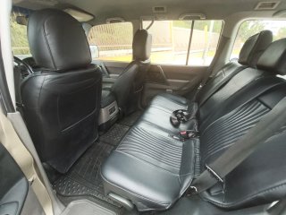 Mitsubishi Montero 2006