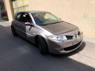 RENAULT megane