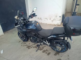 Benelli TRK 502 Adventure Negra