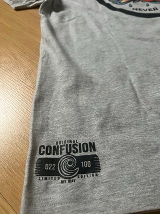 Camiseta Confusion Talla L