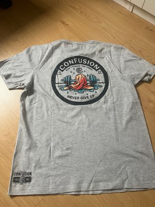 Camiseta Confusion Talla L