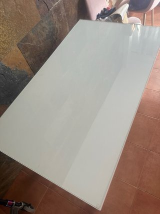 Mesa comedor convertible a camilla