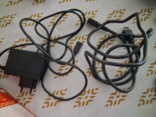 Nintendo Switch + 2 juegos + Funda de marca