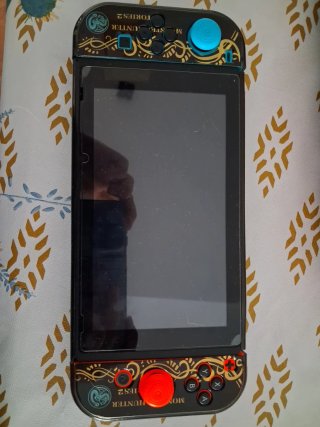 Nintendo Switch + 2 juegos + Funda de marca
