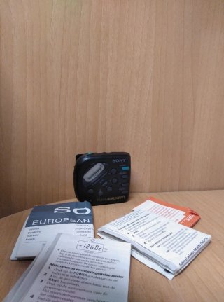 Sony Walkman SRF-M32 FM/AM Radio