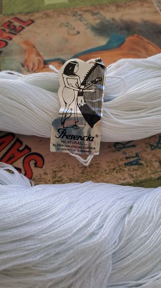 Hilo Perlé Presencia Blanco N 8